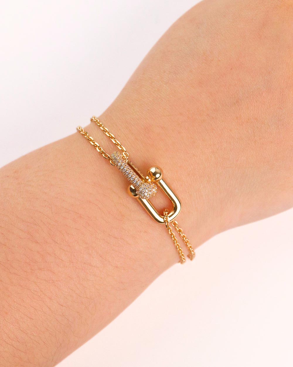 Mia [bracelet]