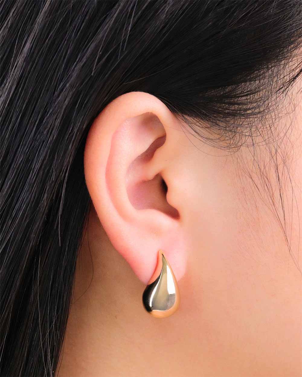 Pearsha Studs [earrings]