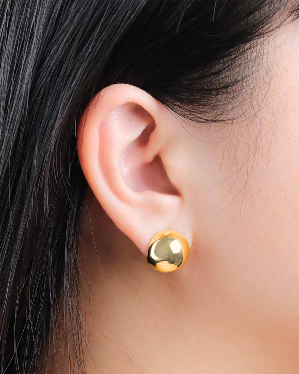 Bella Studs [earrings]