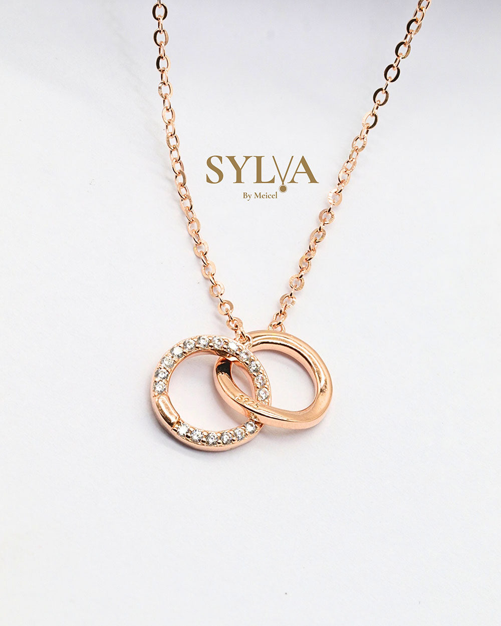 Alice [Necklace]