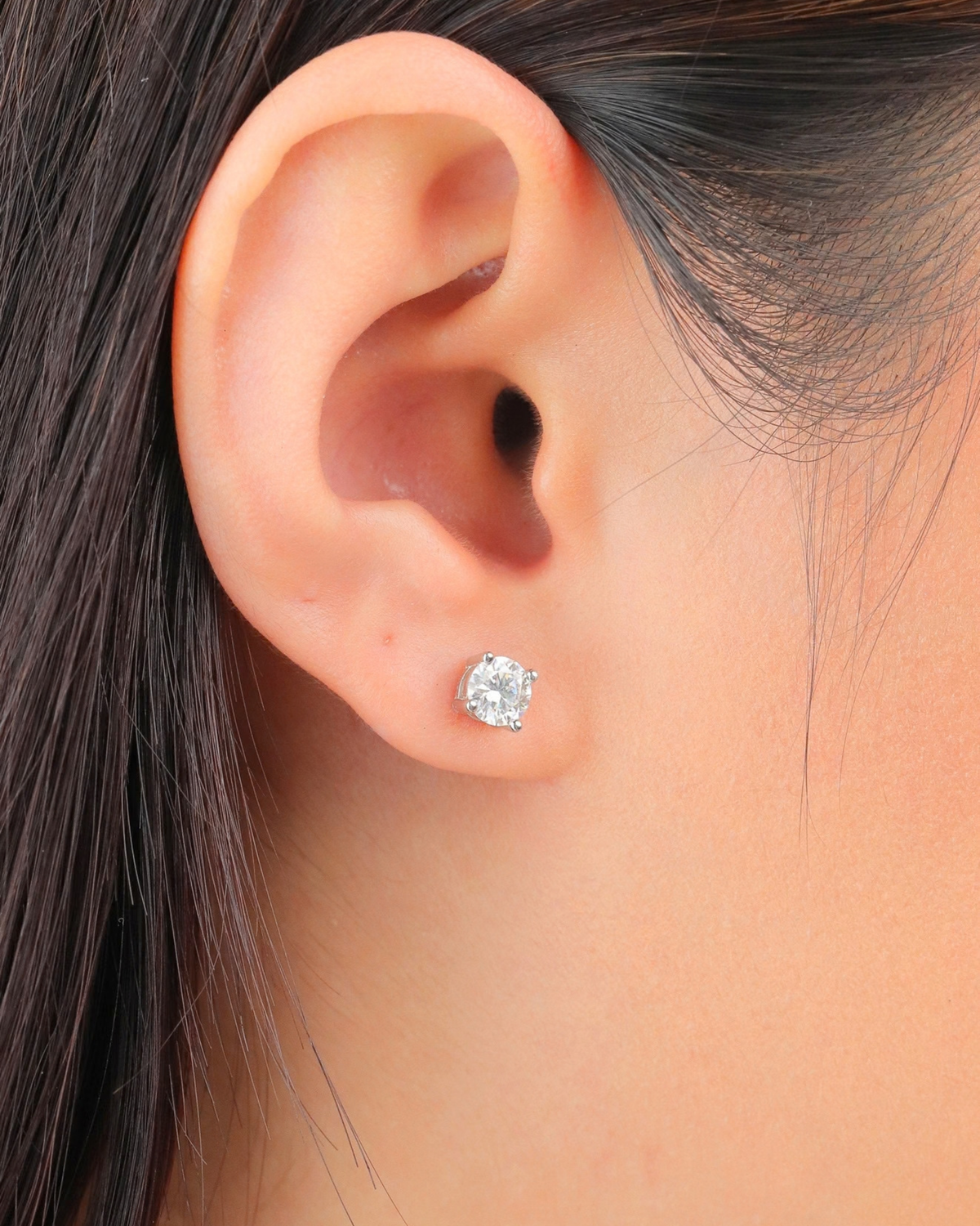 Carrie Studs [earrings]