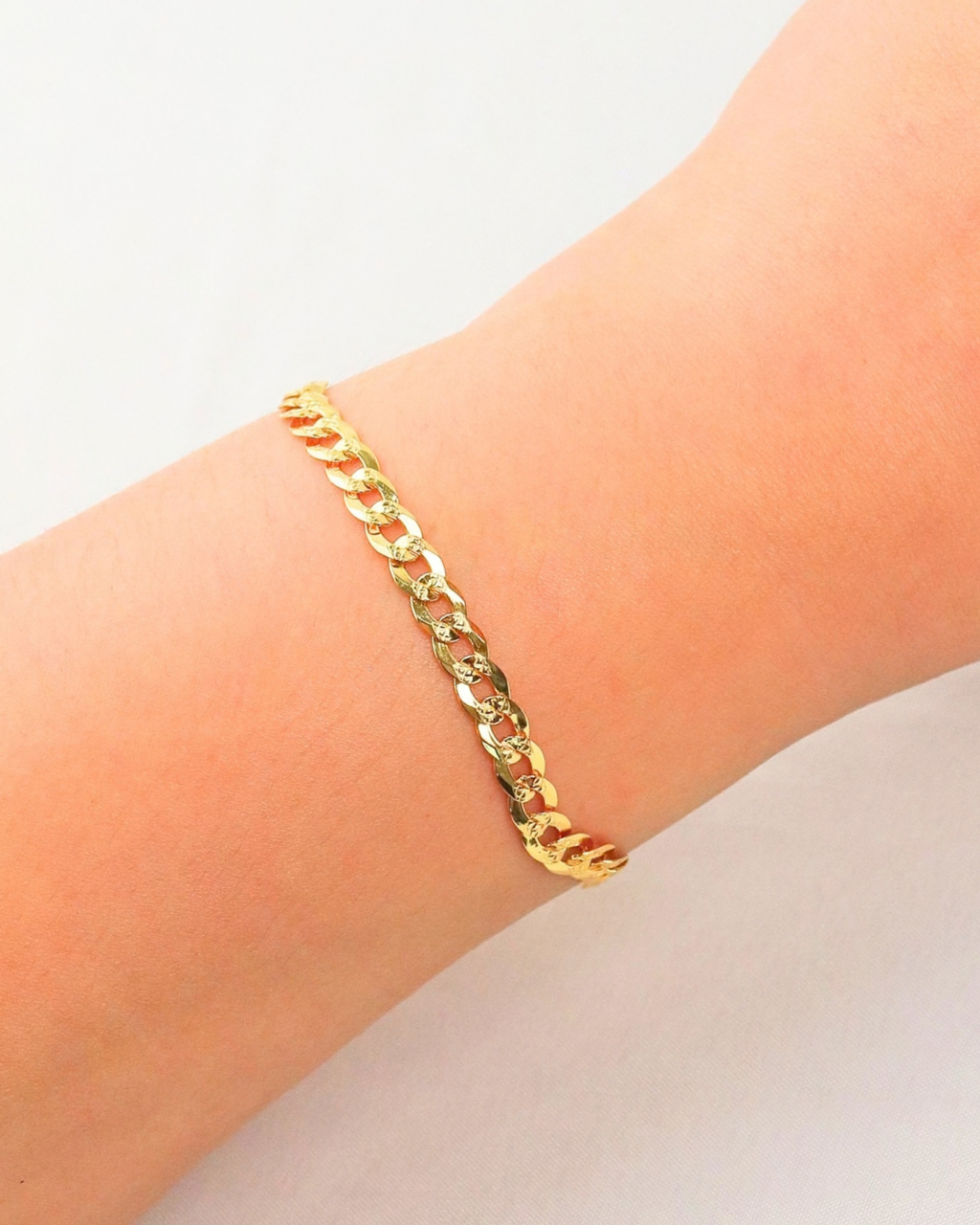 Lynette [bracelet]