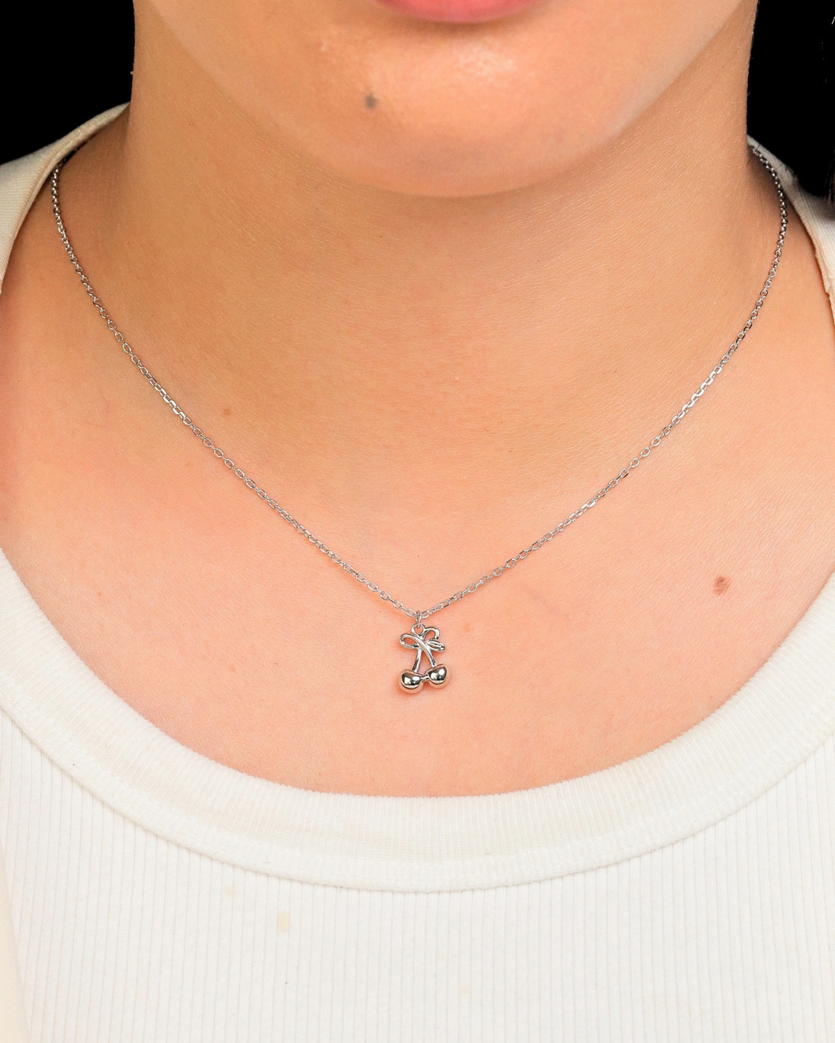 Cherry [necklace]